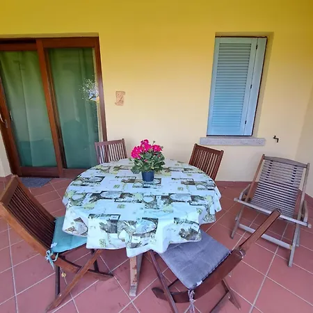 Apartamento Dolcevita, Cozy With Patio And Garden Loiri Porto San Paolo