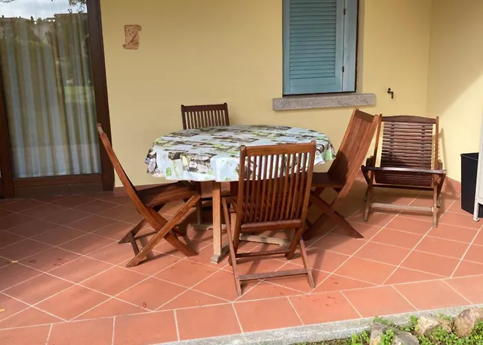Apartamento Dolcevita, Cozy With Patio And Garden Porto San Paolo (Sardinia)